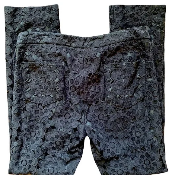 Chelsea & Violet Fully Lined Lace Black Pants - 8 - Picture 2 of 5